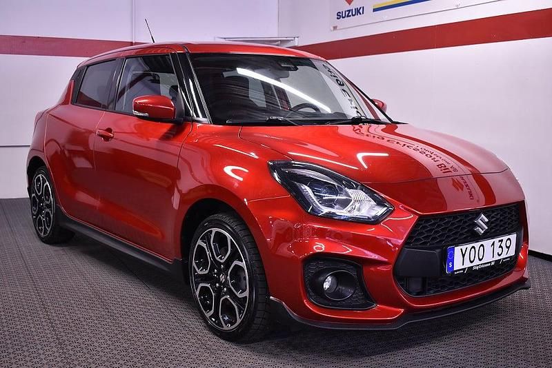 Begagnad Suzuki Swift Sport 140 HK (102 kW) 2018 Röd Halvkombi