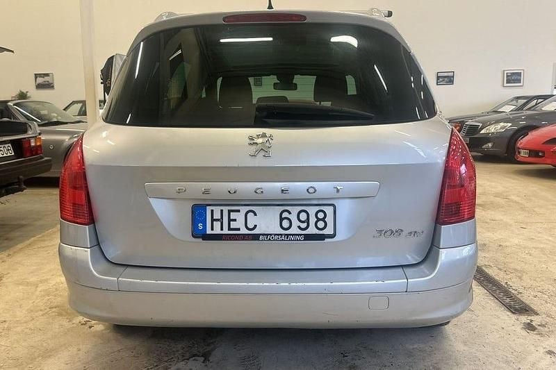 Begagnad Peugeot 308 SW 109 HK (80 kW) 2010 Silvermet Kombi