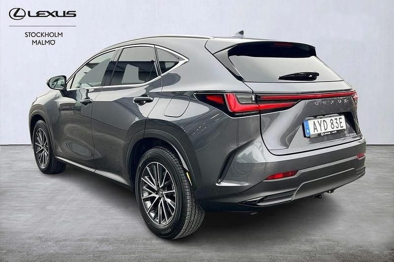 Begagnad Lexus NX450h+ Business Edition 313 HK (230 kW) 2025 Grå SUV