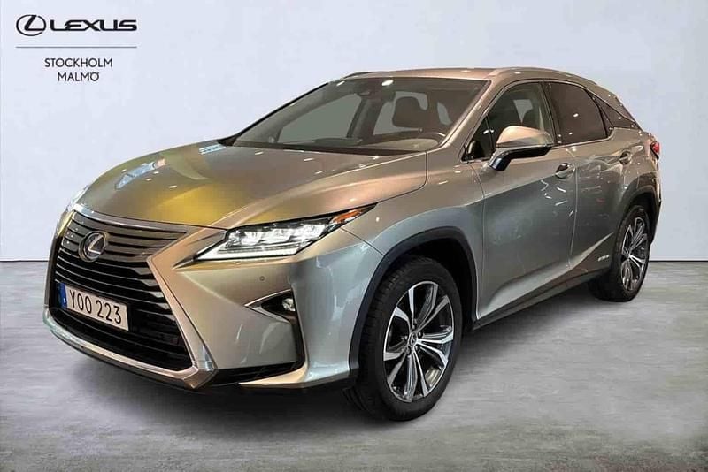 Grå Begagnad 2018 Lexus RX450h SUV | 379 000 kr (Lite dyr) - Bild 1/1