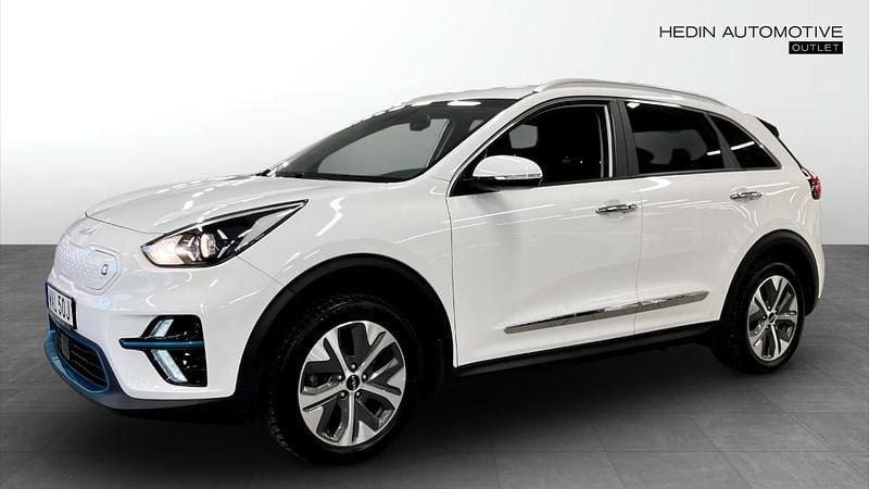 Vit (white) Begagnad 2022 Kia e-Niro Advance SUV | 222 900 kr (Superpris) - Bild 1/4