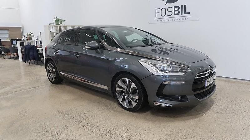 Begagnad Citroën DS5 163 HK (119 kW) 2012 Grå Halvkombi
