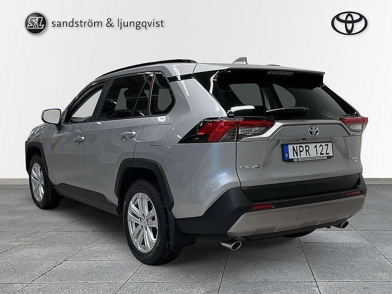 Begagnad Toyota RAV4 Hybrid Executive 224 HK (164 kW) 2024 Silver SUV