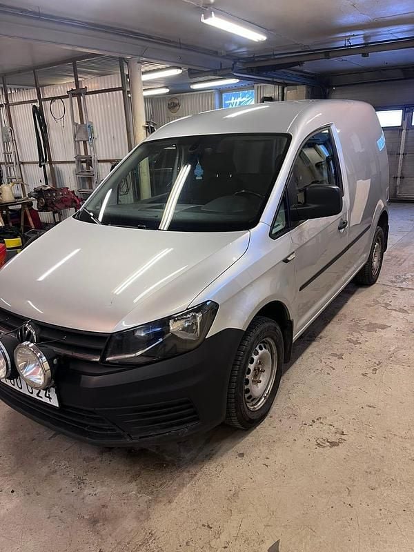 Begagnad 2019 VW Caddy Minibuss | 148 000 kr (Marknadspris) - Bild 1/4