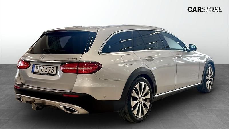 Begagnad Mercedes E220 All-Terrain 2017 Silver Kombi