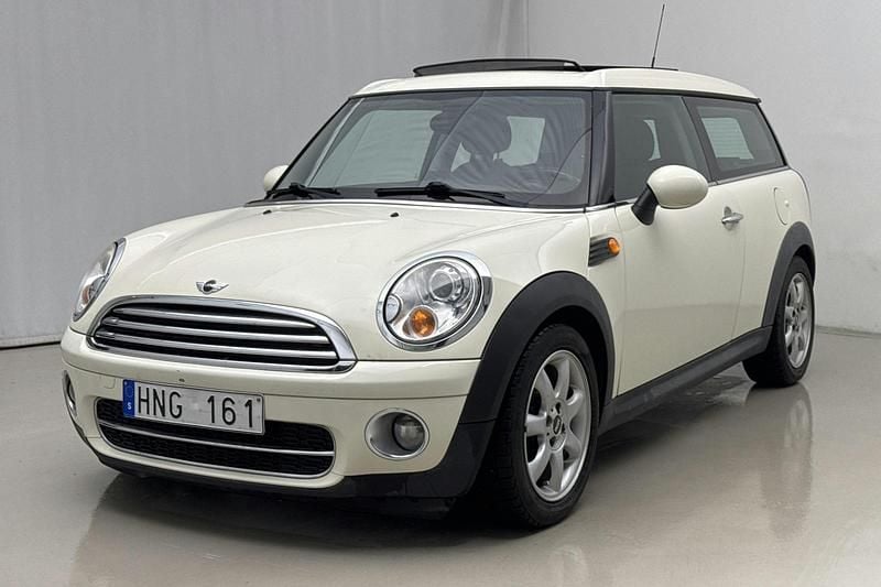 Vit Begagnad 2008 Mini Cooper D Clubman Chili Kombi | 70 000 kr (Marknadspris) - Bild 1/4