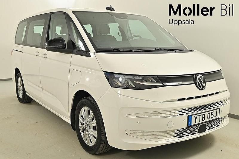 Candyvit Begagnad 2023 VW Multivan Van | 524 900 kr (Bra pris) - Bild 1/4