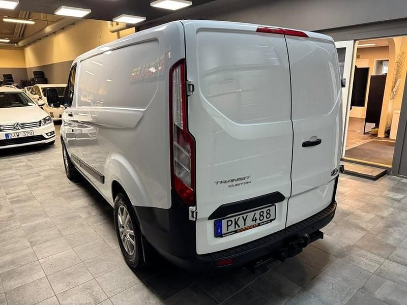 Begagnad Ford Transit Custom 131 HK (96 kW) 2017 Vit