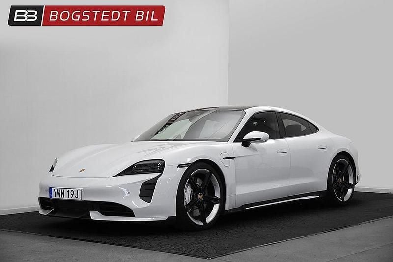 Begagnad Porsche Taycan Turbo 507 kW (690 HK) 2022 Vit (carrara white metallic) Sedan