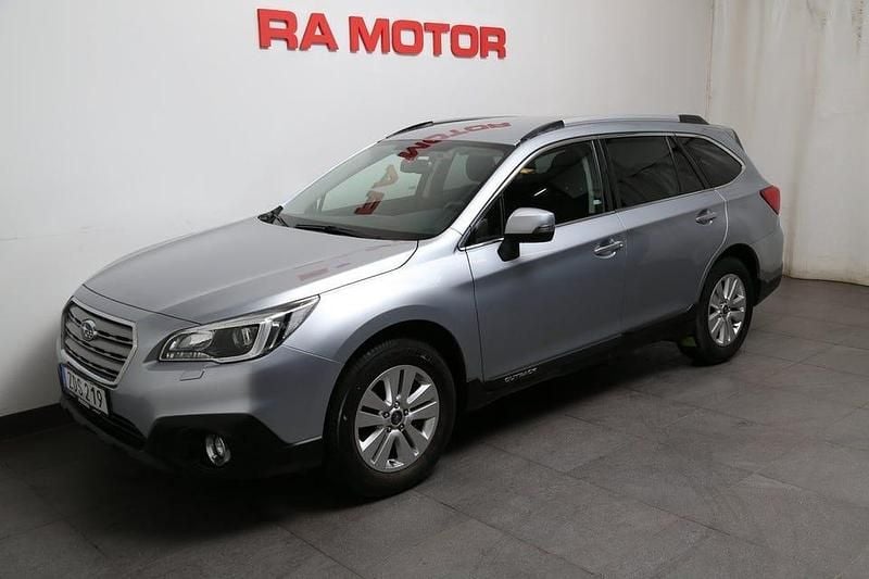 Silver Begagnad 2017 Subaru Outback Kombi | 229 900 kr (Superpris) - Bild 1/3