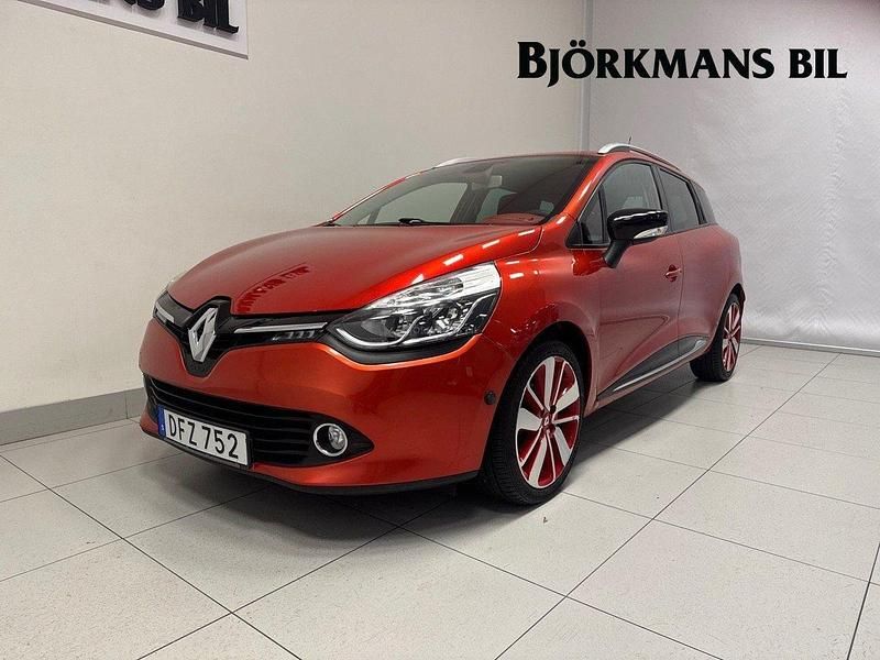 Röd Begagnad 2014 Renault Clio IV Kombi | 74 900 kr (Marknadspris) - Bild 1/4
