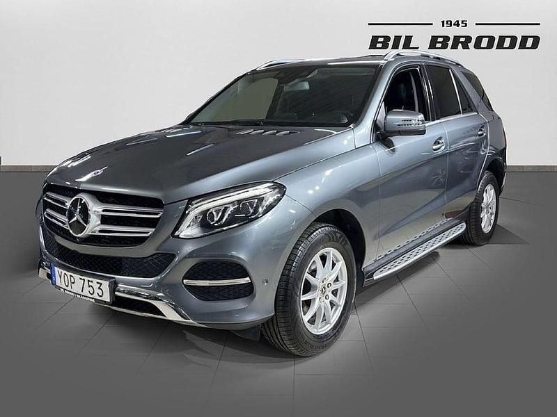Grå Begagnad 2017 Mercedes GLE350 SUV | 349 800 kr (Marknadspris) - Bild 1/4