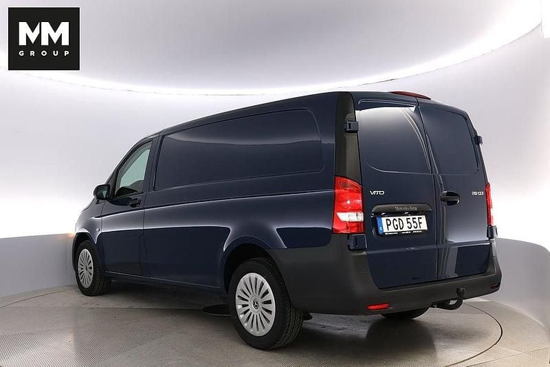 Begagnad Mercedes Vito 163 HK (119 kW) 2025 Blå Van