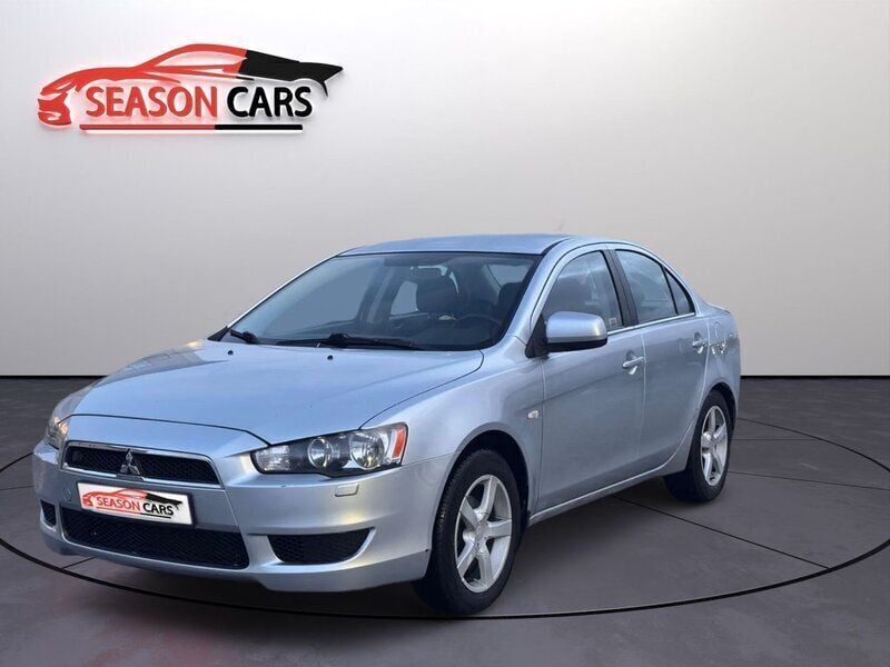 Silver Begagnad 2008 Mitsubishi Lancer Sedan | 39 900 kr - Bild 1/4
