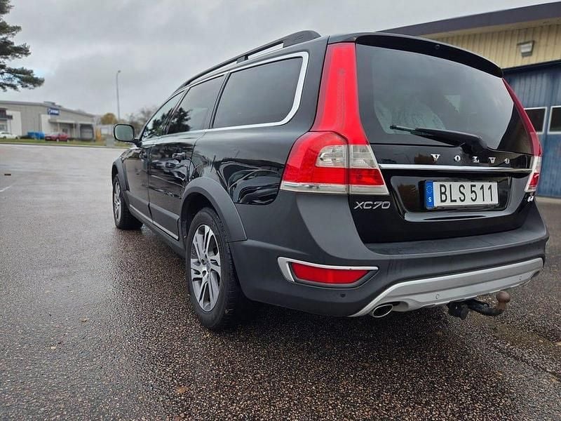 Begagnad Volvo XC70 Momentum 181 HK (133 kW) 2014 Svart Kombi