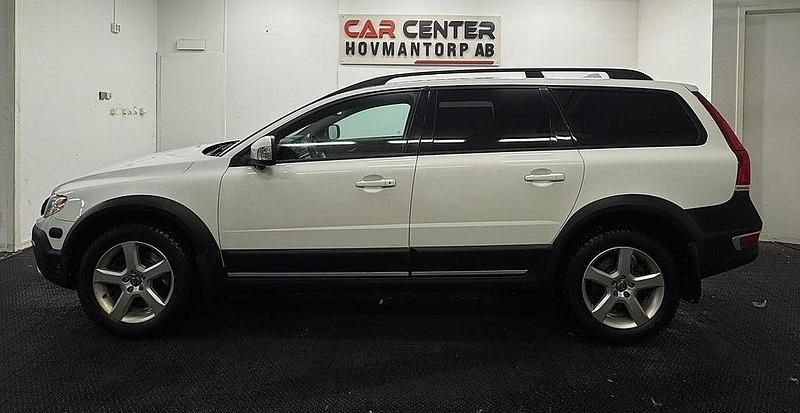 Begagnad Volvo XC70 Kinetic 215 HK (158 kW) 2014 Vit Kombi