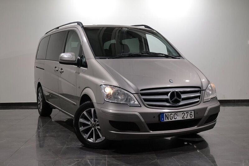 Silver Begagnad 2012 Mercedes Viano Minibuss | 169 000 kr (Bra pris) - Bild 1/4
