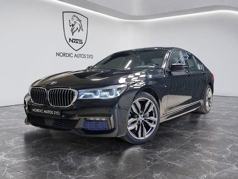 Svart Begagnad 2017 BMW 730 M Sport Sedan | 399 900 kr (Bra pris) - Bild 1/4