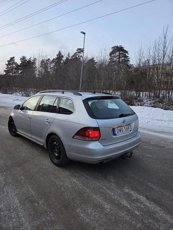 Begagnad VW Golf VII 105 HK (77 kW) 2012 Kombi