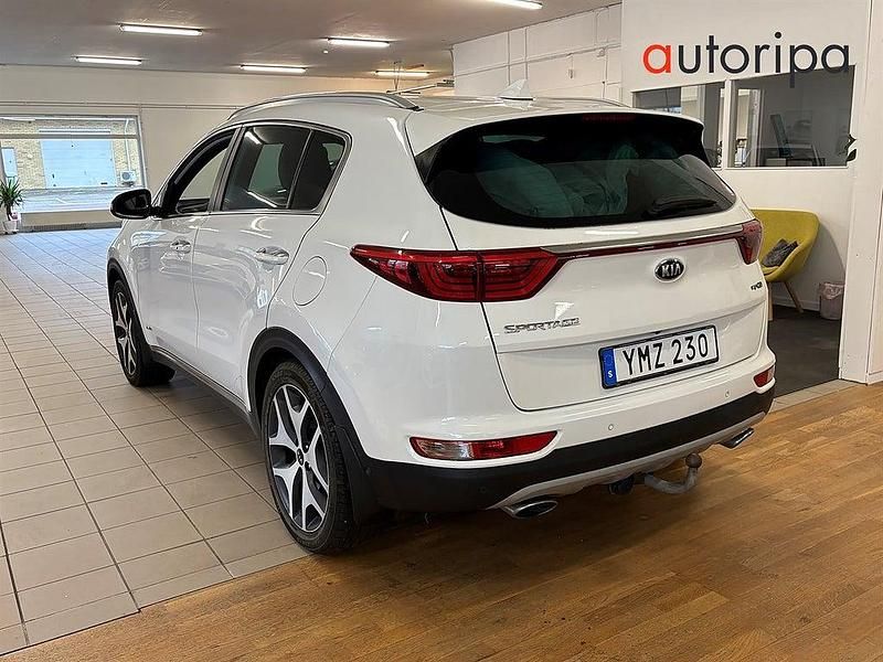 Begagnad Kia Sportage GT-Line 185 HK (136 kW) 2017 Vit SUV