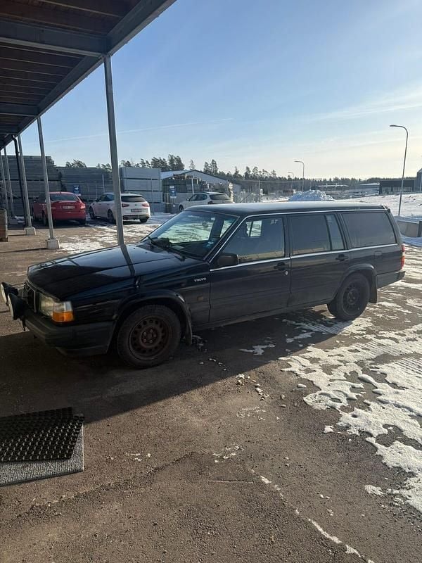 Begagnad Volvo 740 115 HK (84 kW) 1990 Kombi