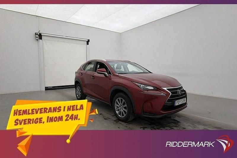 Begagnad Lexus NX300h 197 HK (144 kW) 2016 Röd SUV