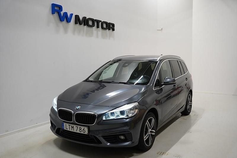Begagnad BMW 220 Gran Tourer Comfort Edition 190 HK (139 kW) 2015 Grå Minibuss