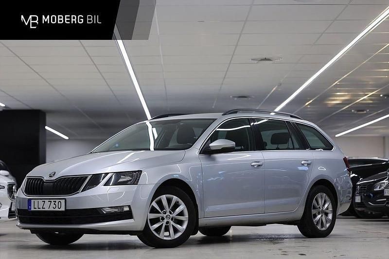 Silver Begagnad 2018 Skoda Octavia Ambition Kombi | 129 900 kr (Marknadspris) - Bild 1/3