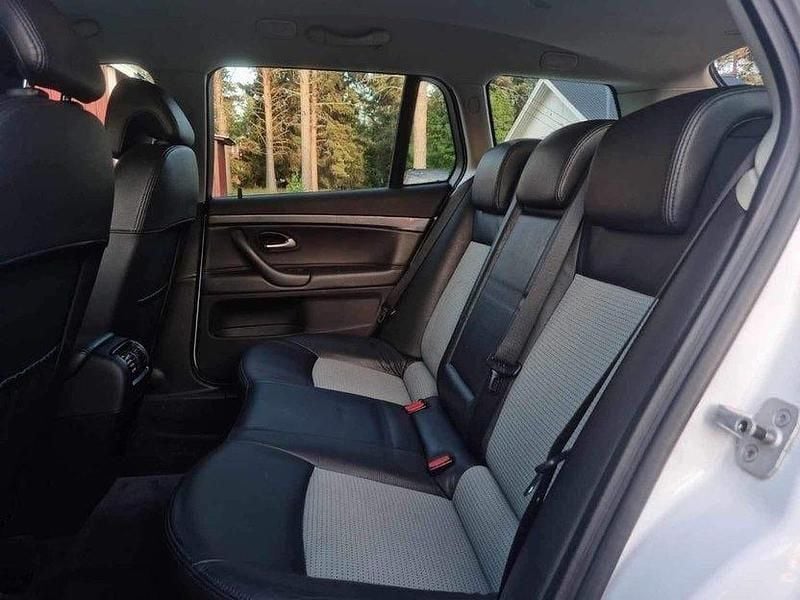 Begagnad Saab 9-3X 210 HK (154 kW) 2010 Kombi