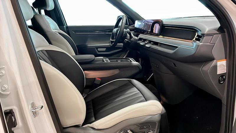 Ny Kia EV9 GT-Line 373 kW (508 HK) 2025 Vit SUV