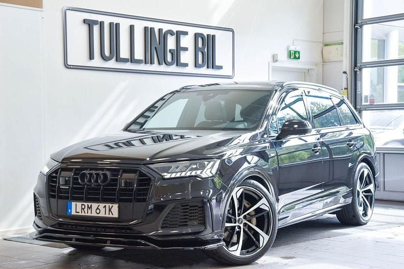 Svart Begagnad 2020 Audi Q7 S-Line SUV | 609 900 kr (Marknadspris) - Bild 1/4