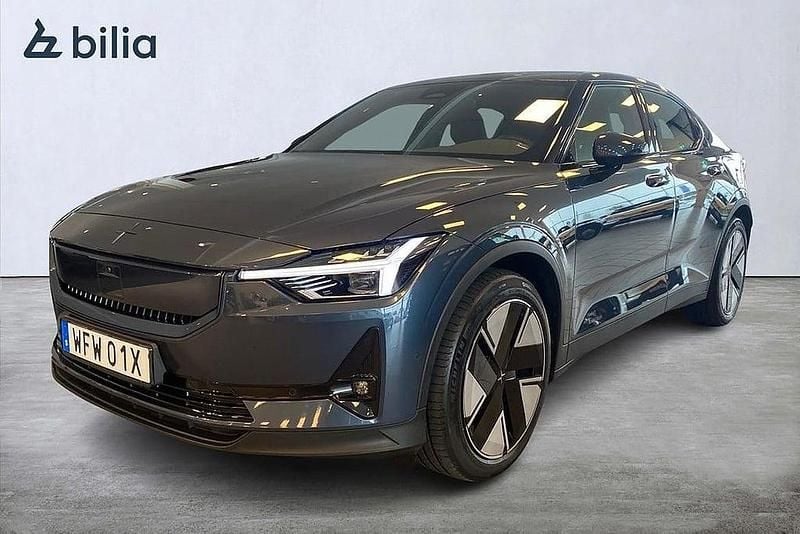 Mörkblå Begagnad 2024 Polestar 2 Plus Halvkombi | 549 000 kr - Bild 1/3