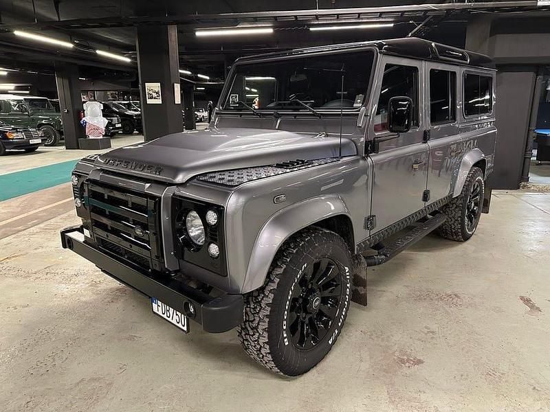 Begagnad Land Rover Defender 122 HK (89 kW) 2013 Grå (orkney grey) SUV