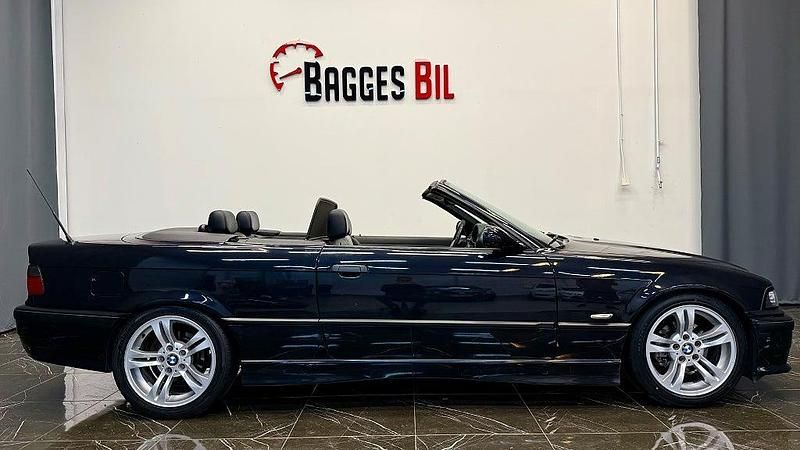 Begagnad BMW 328 Cabriolet M Sport 193 HK (141 kW) 1996 Svart Cab