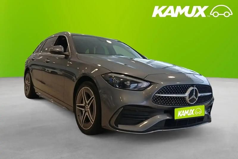 Grå Begagnad 2022 Mercedes C300e Sport Kombi | 339 700 kr (Lite dyr) - Bild 1/4