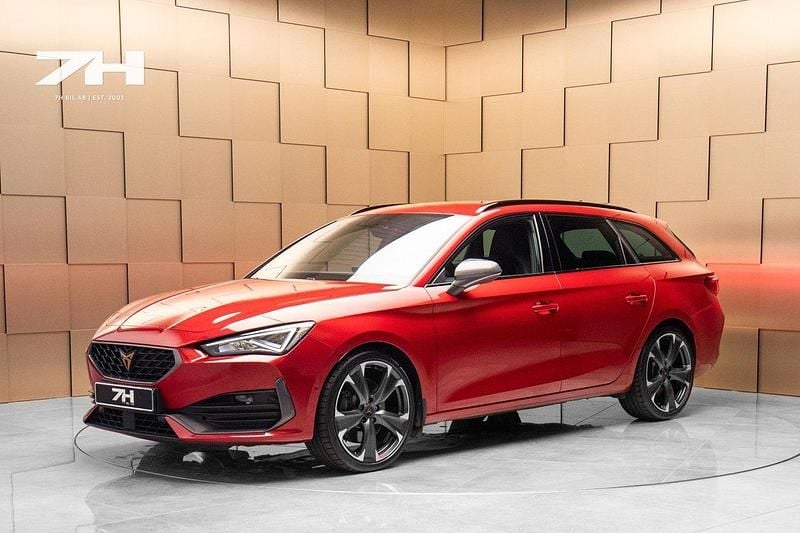 Röd Begagnad 2023 Cupra Leon Kombi | 329 900 kr (Bra pris) - Bild 1/4
