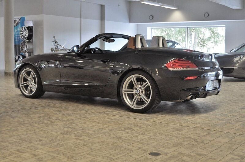 Begagnad BMW Z4 Comfort Edition 204 HK (150 kW) 2010 Svart Cab