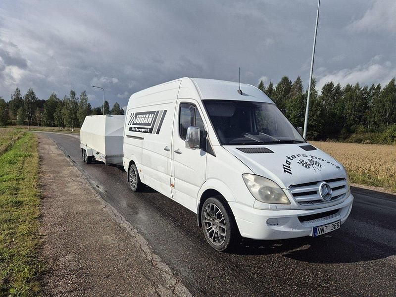 Vit Begagnad 2007 Mercedes Sprinter Van | 59 900 kr (Superpris) - Bild 1/4