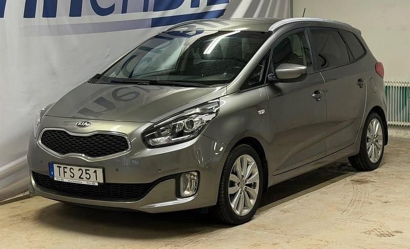 Begagnad Kia Carens 116 HK (85 kW) 2016 Grå Minibuss