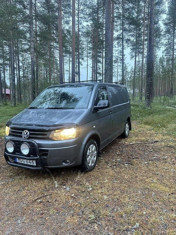 Begagnad 2012 VW T5 Van | 49 700 kr (Superpris) - Bild 1/4