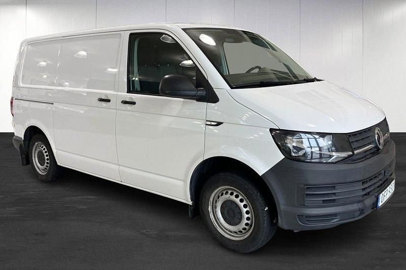Vit (white) Begagnad 2016 VW T6 Van | 156 250 kr (Bra pris) - Bild 1/4