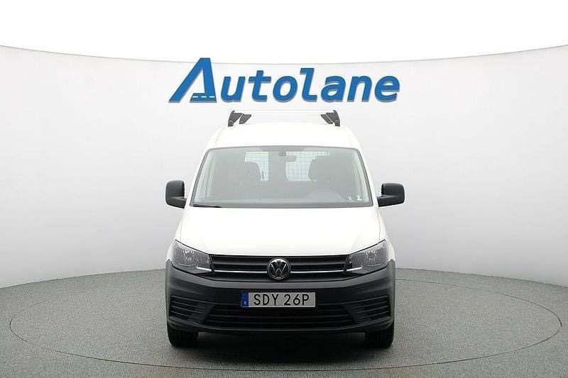 Begagnad VW Caddy Maxi 102 HK (75 kW) 2019 Vit Minibuss
