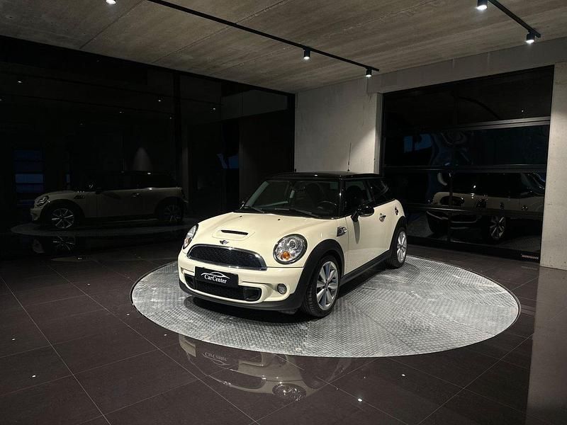 Begagnad 2011 Mini Cooper S Halvkombi | 99 000 kr (Lite dyr) - Bild 1/4