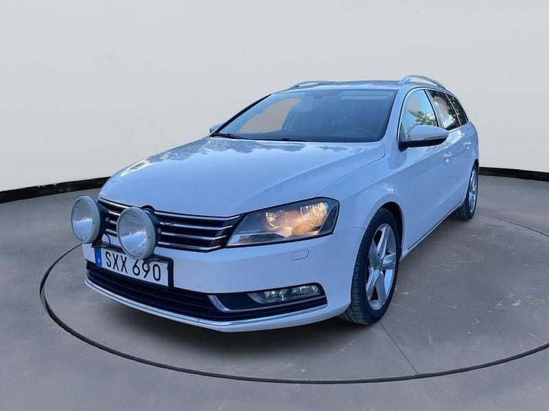 Vit Begagnad 2014 VW Passat GT Kombi | 69 500 kr (Superpris) - Bild 1/4