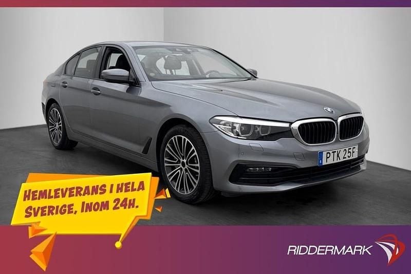 Blå Begagnad 2020 BMW 530 iPerformance Sedan | 319 700 kr (Marknadspris) - Bild 1/3
