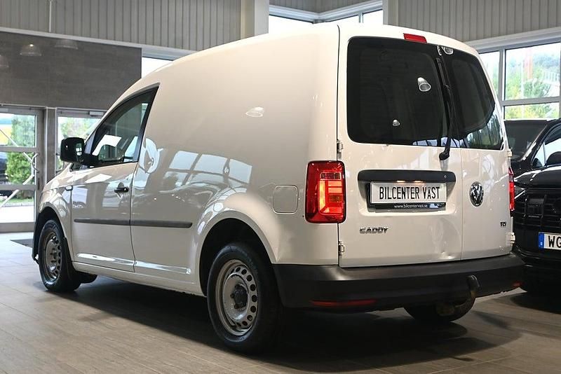 Begagnad VW Caddy 75 HK (55 kW) 2018 Vit Minibuss