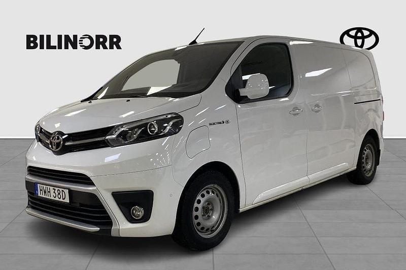 Vit Begagnad 2021 Toyota Proace Minibuss | 289 900 kr (Bra pris) - Bild 1/3