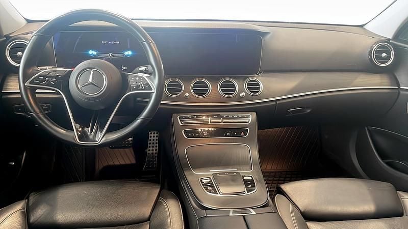 Begagnad Mercedes E220 200 HK (147 kW) 2022 Kombi