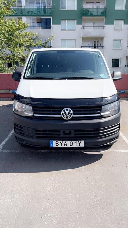 Vit Begagnad 2019 VW T6.1 Van | 179 900 kr (Marknadspris) - Bild 1/4