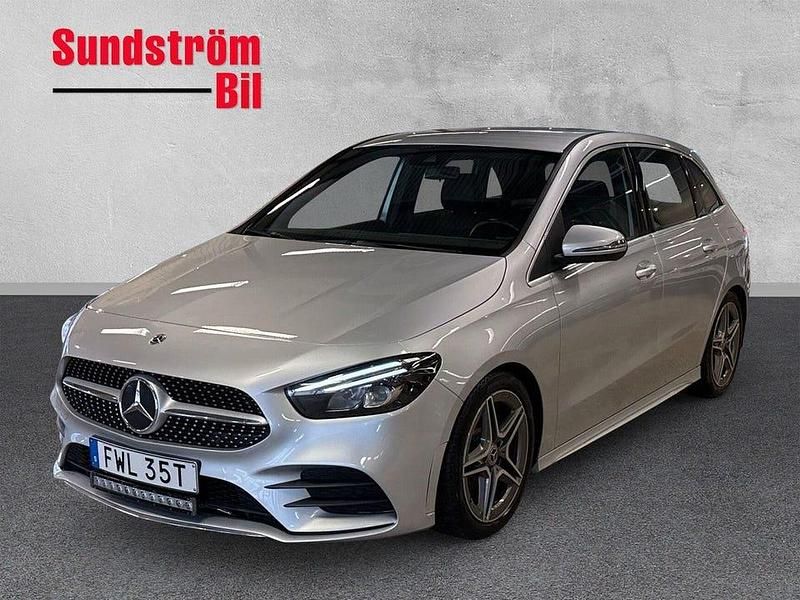 Silver Begagnad 2019 Mercedes B180 AMG line Minibuss | 239 900 kr (Marknadspris) - Bild 1/3